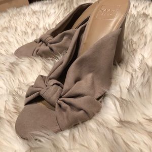 Kaari Blue Suede sandal